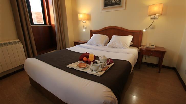 porto-hotel-da-bolsa-standaard-kamer-12302015045923-727x405