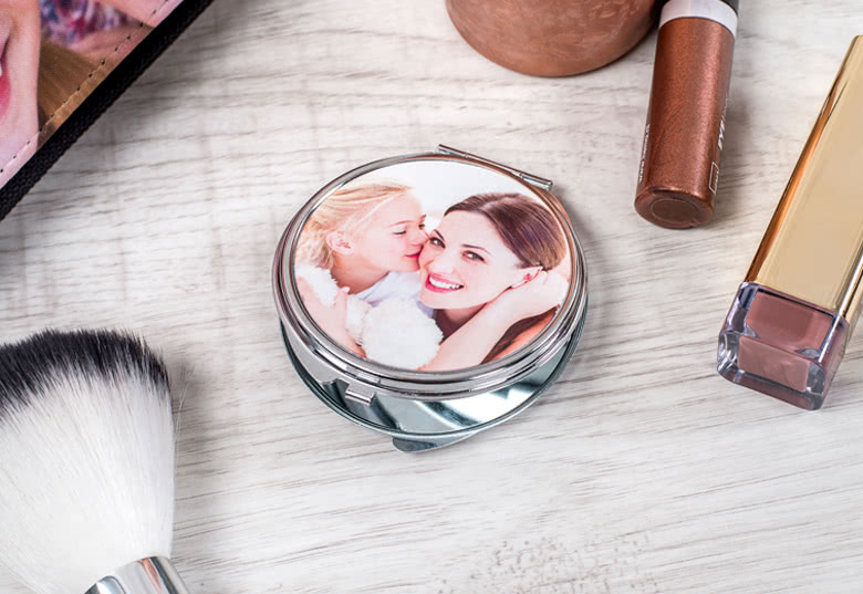 variant-makeup-mirror