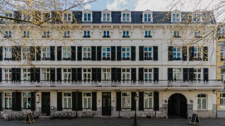 296570_monastere-gebouw-2