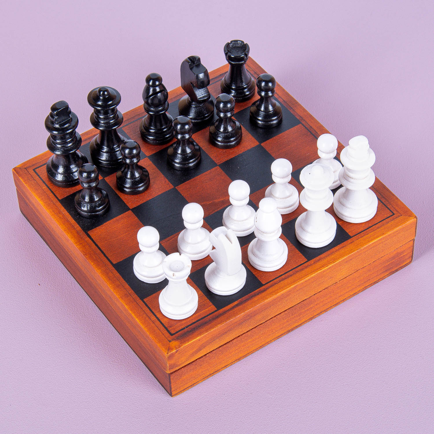 539417-Suck-UK-Mini-5x5-schaakspel-1