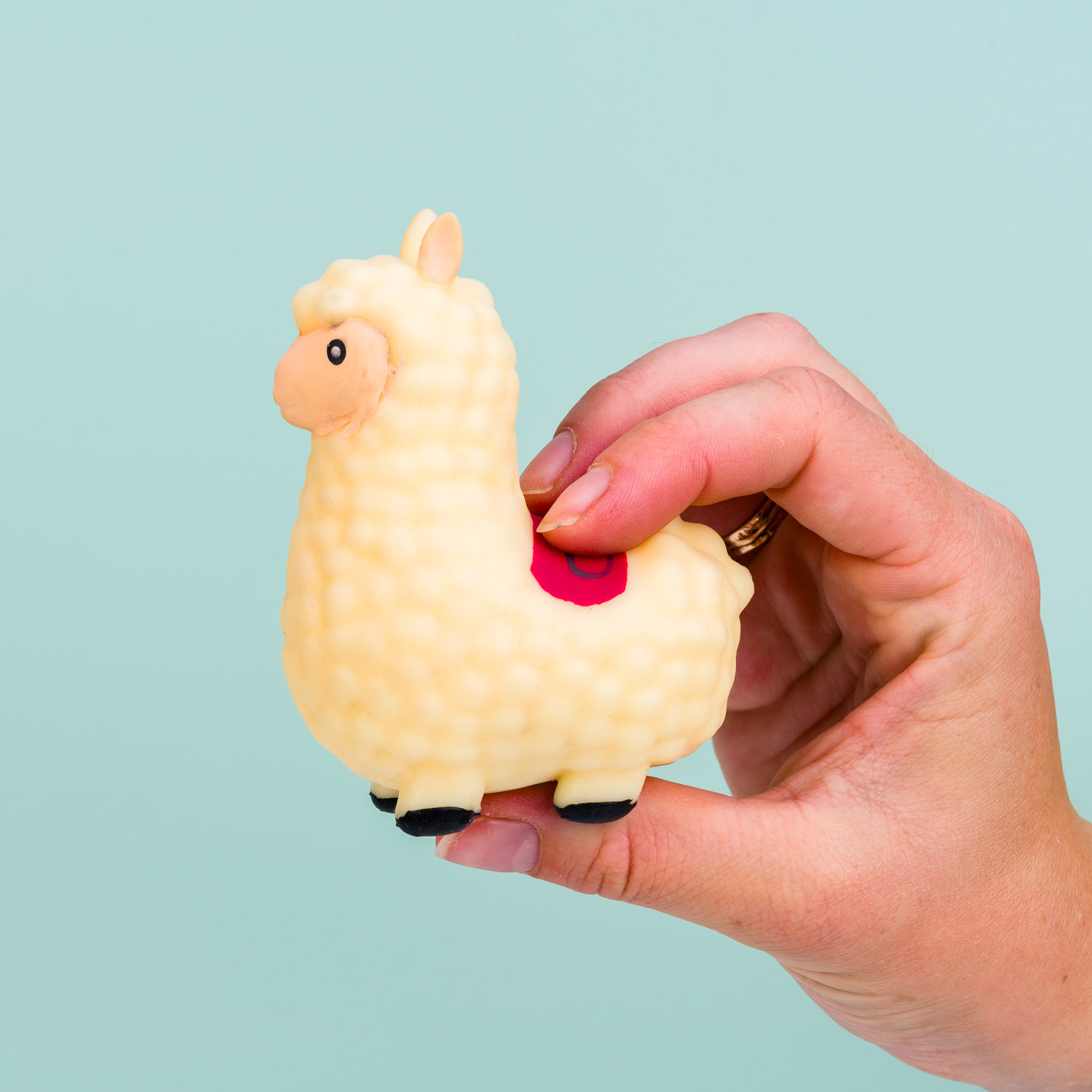 690454-Boxer-Gifts-Stress-Toy-Calma-Llama-2-1