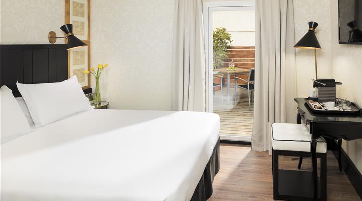 barcelona-hotel-h10-catalunya-plaza-deluxe-kamer-12242015032526-727x405
