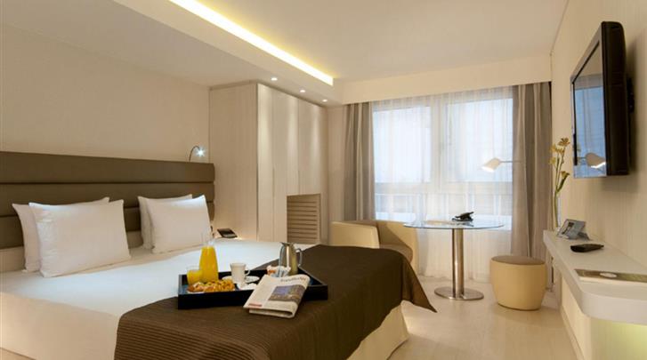 munchen-hotel-eurostars-book-deluxe-kamer-12162015111534-727x405