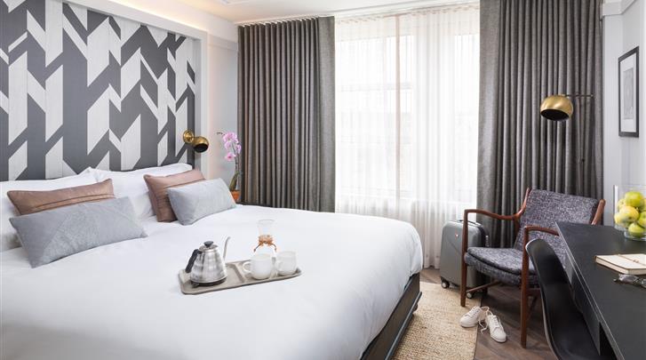 new-york-hotel-dazzler-standaard-kamer-10112016123944-727x405